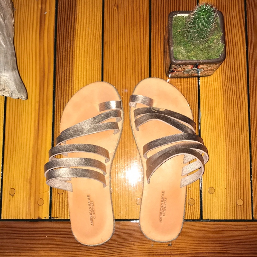 American Eagle Sandals